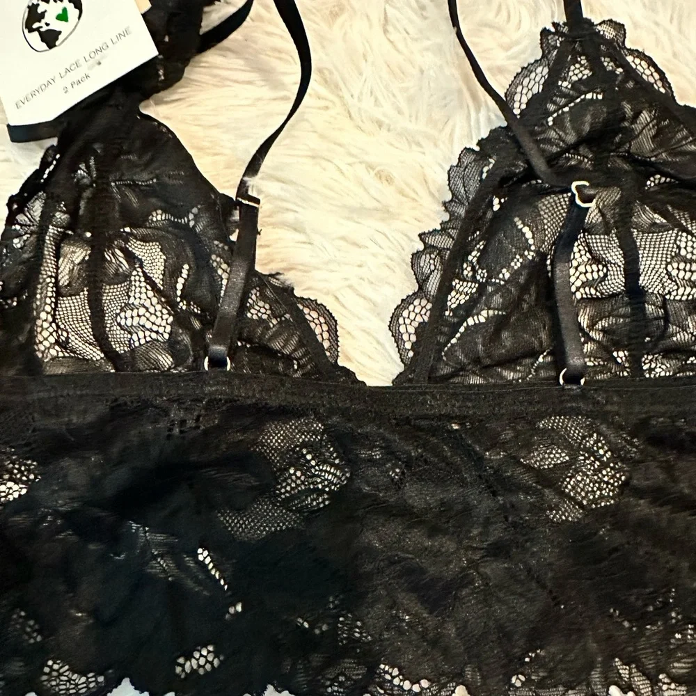 NWT! FREE PEOPLE EVERYDAY LACE BUNDLE